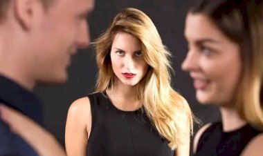 দাম্পত্যে যে সমস্যার কারণে পরকীয়া করেন সঙ্গী