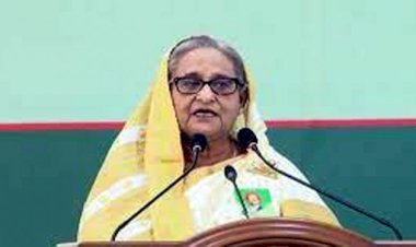 ইফতার খায় আর আ. লীগের গিবত গায়: প্রধানমন্ত্রী
