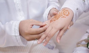 ১০ বছরে ২১ বিয়ে