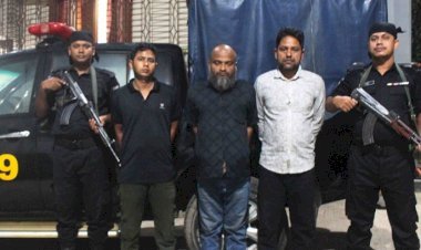 বিপুল পরিমাণ ট্রেনের টিকেটসহ ৩ কালোবাজারি গ্রেপ্তার