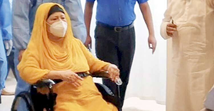 খালেদা জিয়াকে দেখতে হাসপাতালে ফখরুল-আব্বাস
