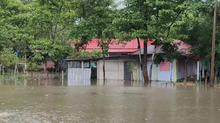 ৩ লাখ মানুষ পানিবন্দি