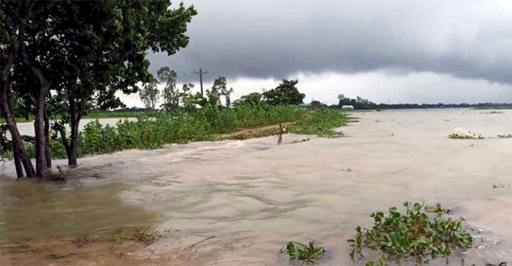 সুনামগঞ্জে পাহাড়ি ঢলে বেড়েছে ২৬ নদীর পানি