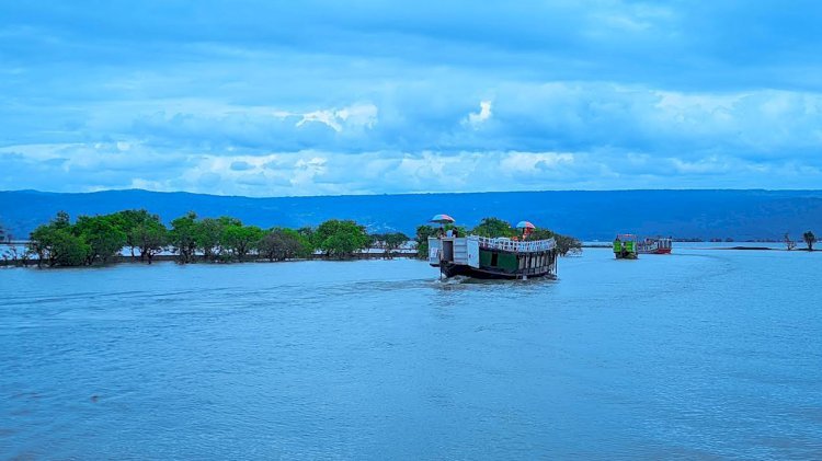 টাঙ্গুয়ার হাওরসহ তাহিরপুরের সব পর্যটনকেন্দ্র বন্ধ ঘোষণা