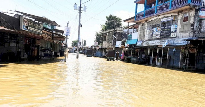 সিলেটে বন্যায় হাজার কোটি টাকার ক্ষতি