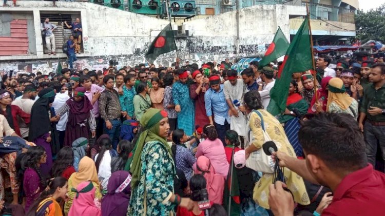 দাবি মেনে নিতে ২৪ ঘণ্টার আল্টিমেটাম কোটা আন্দোলনকারীদের