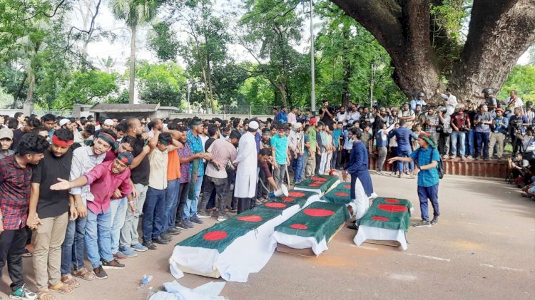 কফিন ধরে আন্দোলন চালিয়ে যাওয়ার শপথ শিক্ষার্থীদের