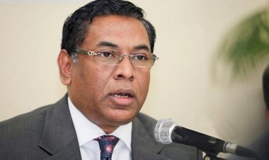 সাবেক জ্বালানিমন্ত্রীর ‘প্রিয় প্রাঙ্গণে’ শুধু নোটের বান্ডিল আর বিদেশি মুদ্রা