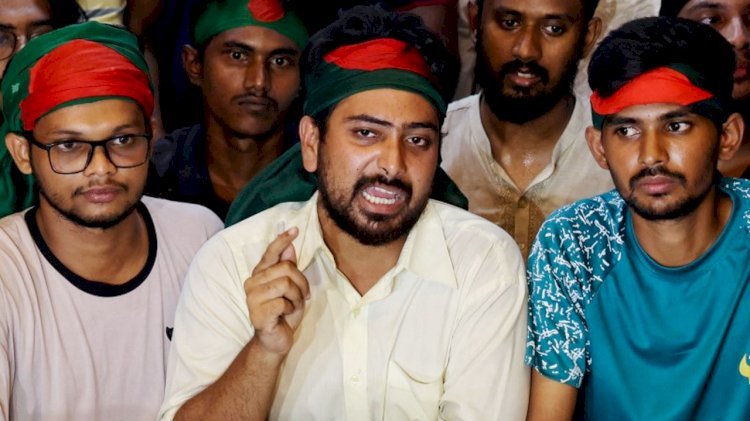 আমরা হাসিনাকে বিচারের মুখোমুখি করতে চাই : নাহিদ