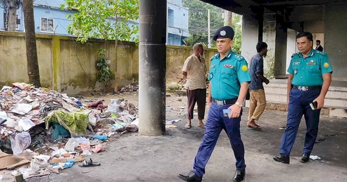 সিলেটে লুট হওয়া অস্ত্র ও সরঞ্জাম উদ্ধারে কাজ করছে পুলিশ