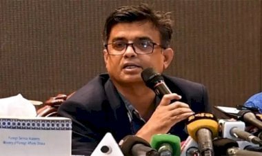 সং ঘ র্ষে না জড়িয়ে শিক্ষার্থীদের শান্ত থাকার আহ্বান সরকারের