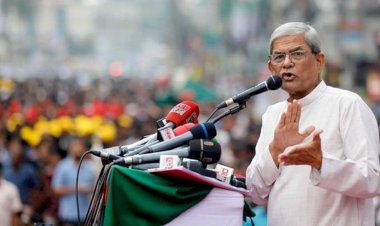 তারেক রহমানসহ সব আসামি খালাস, সন্তোষ প্রকাশ মির্জা ফখরুলের