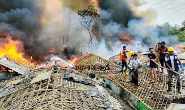 রোহিঙ্গা ক্যাম্পে অগ্নিকাণ্ডে দুজনের মৃত্যু, ভস্মীভূত কয়েক শ ঘর