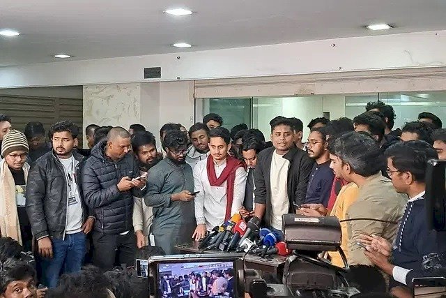 ‘জুলাই বিপ্লবের ঘোষণাপত্র’ প্রকাশ হচ্ছে না আজ, হবে ‘মার্চ ফর ইউনিটি’ কর্মসূচি