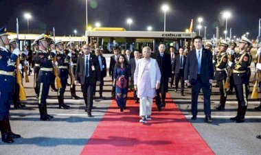 দেশের উদ্দেশে রওনা দিয়েছেন প্রধান উপদেষ্টা