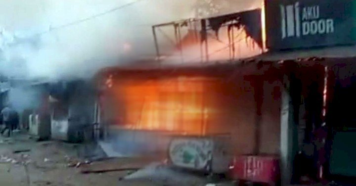 সুনামগঞ্জে কয়েলের আ গু নে পুড়ল ১০ দোকান