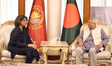 পাকিস্তানের সঙ্গে সম্পর্ক জোরদারের আহ্বান প্রধান উপদেষ্টার