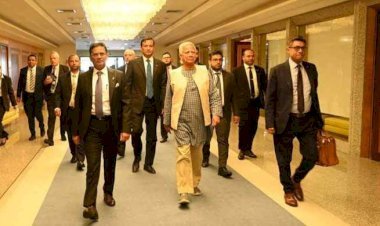ইতালি থেকে দেশের পথে প্রধান উপদেষ্টা