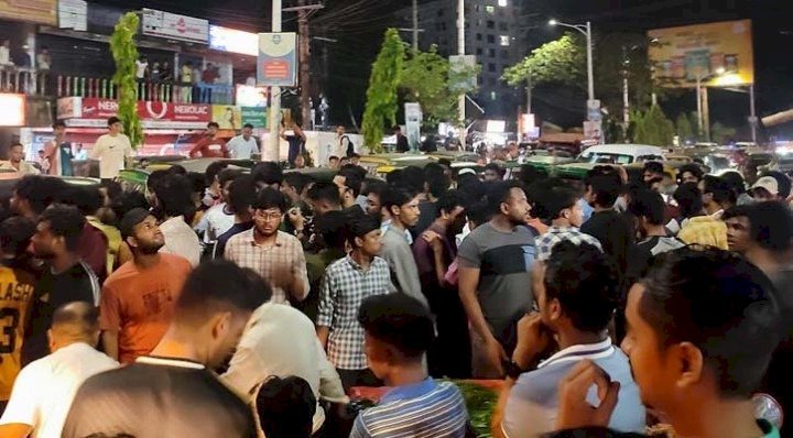শাবিপ্রবি শিক্ষককে হেনস্তার ঘটনায় একজন আটক