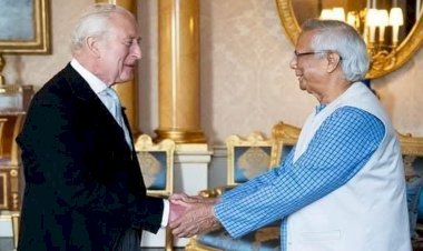 রাজা তৃতীয় চার্লসের সঙ্গে প্রধান উপদেষ্টার সাক্ষাৎ