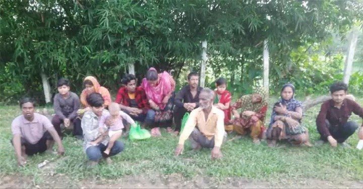 জৈন্তাপুর সীমান্ত দিয়ে ১৪ জনকে পুশইন