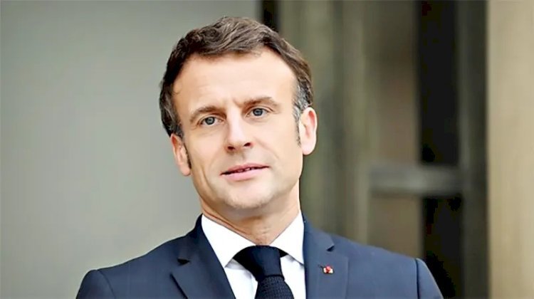 প্রশংসায় ভাসছেন ম্যাক্রন