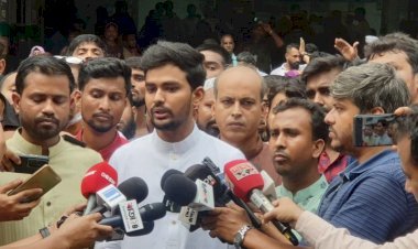 জাতীয় পার্টি দিয়ে আ. লীগ ফেরানোর পরিকল্পনা চলছে: আসিফ মাহমুদ
