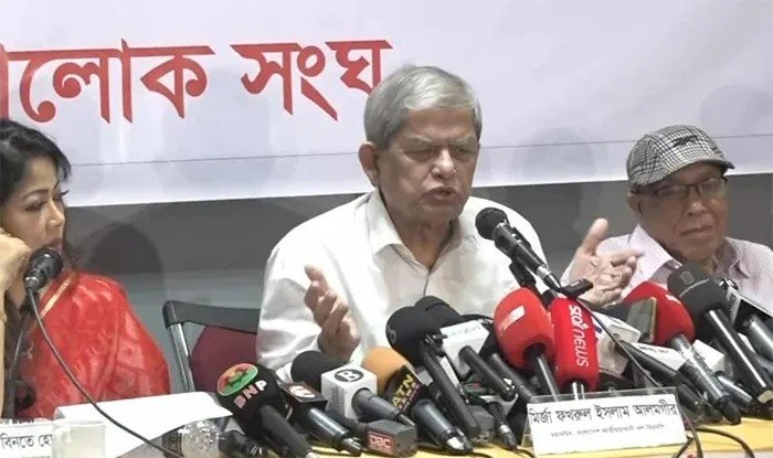 সচিবালয়ে উপদেষ্টারা অসহায়: ফখরুল