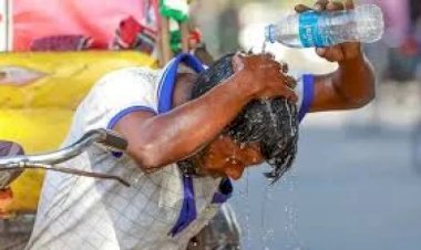 সিলেটে গরম ও লোডশেডিংয়ে নাকাল সাধারণ মানুষ