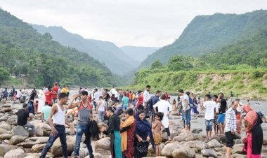 সিলেটে পূজার ছুটিতে হোটেল সংকটে পর্যটকরা