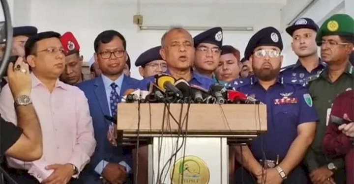 সেনা,নৌ ও বিমান বাহিনীকে নির্বাচনে কাজে লাগানো হবে: সিলেটে স্বরাষ্ট্র উপদেষ্টা