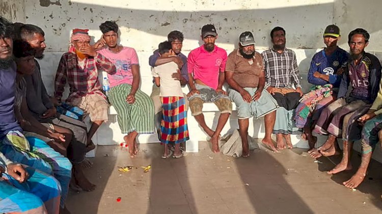 আরাকান আর্মির কাছ থেকে পালিয়ে দেশে ফিরেছেন ১৮ জেলে