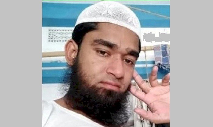 কিশোরীকে যৌন নিপীড়নের ভিডিও ভাইরাল, মাদ্রাসা শিক্ষক আটক