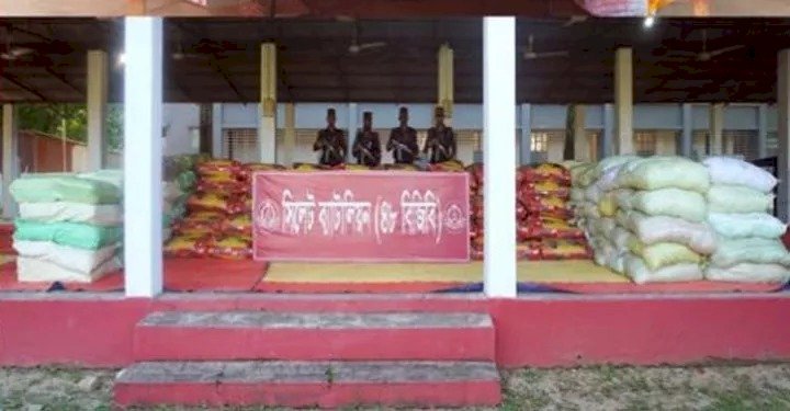 সিলেট সীমান্তে প্রায় দেড় কোটি টাকার ভারতীয় পণ্যসহ ১জন আটক