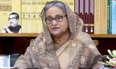 শেখ হাসিনাসহ ৩০ জনের গ্রেপ্তারি পরোয়ানা গেল ১২ দপ্তরে