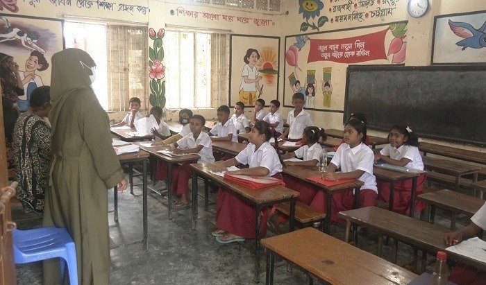 ছুটি না নিয়েই বিদেশে: সিলেটে আরও চার শিক্ষিক চাকরিচ্যুত