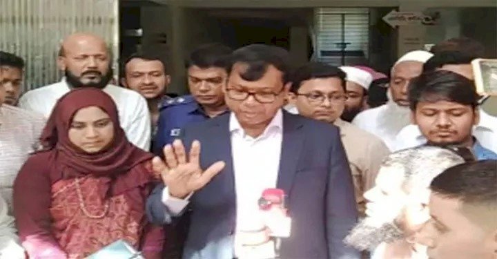 কানাইঘাট উপজেলা স্বাস্থ্য কমপ্লেক্স পরিদর্শনে তাৎক্ষণিক পদক্ষেপ জেলা প্রশাসক