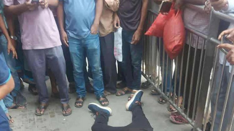 ফার্মগেটে মেট্রোরেলের বিয়ারিং প্যাড খুলে পথচারী নিহত
