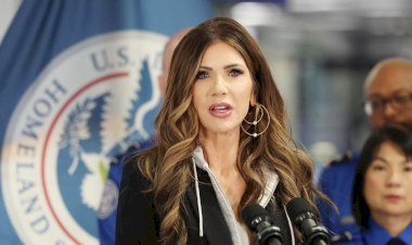 যুক্তরাষ্ট্রে প্রবেশে আরও ৩০ দেশের নাগরিকের ওপর নিষেধাজ্ঞা