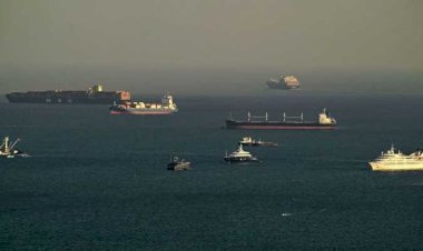 হরমুজ প্রণালী সম্পূর্ণ বন্ধ করে দেওয়ার হুঁশিয়ারি ইরানের