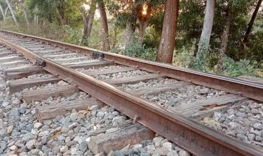 শতবর্ষী সিলেট-আখাউড়া রেলপথে দুর্ভোগ যেন নিত্যসঙ্গী