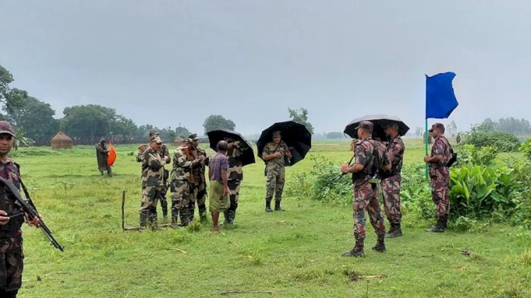 বিএসএফকে কড়া জবাব বিজিবির: আপনি গুলি করলে আমরা কী বসে থাকব?
