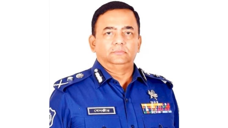পুলিশের সাবেক আইজি বেনজীর আহমেদ দুবাইয়ে গ্রেফতার