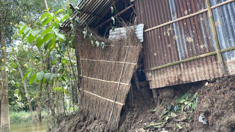 মৌলভীবাজারে বন্যায় সাড়ে ৩ হাজারের বেশি ঘরবাড়ি ক্ষতিগ্রস্ত