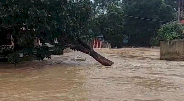 অতিবৃষ্টি-বন্যায় ৭ জেলায় নিহত ৫৪, ক্ষতিগ্রস্ত ৬ লাখের বেশি মানুষ