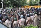 মোদী সরকার কি এক দফার আতঙ্কে?