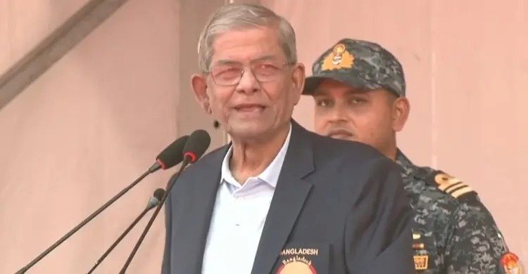 তরুণ প্রজন্মকে আসক্তি-হতাশা থেকে রক্ষায় খেলাধুলার বিকল্প নেই